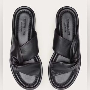 EVERLANE The Day Twist Sandals